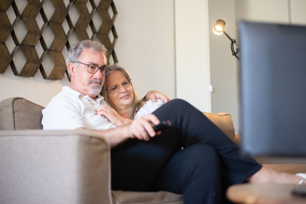 Discover how midlife television habits impact brain structure and learn how neuroplasticity enables recovery from cognitive damage through active lifestyle changes and proper nutrition.