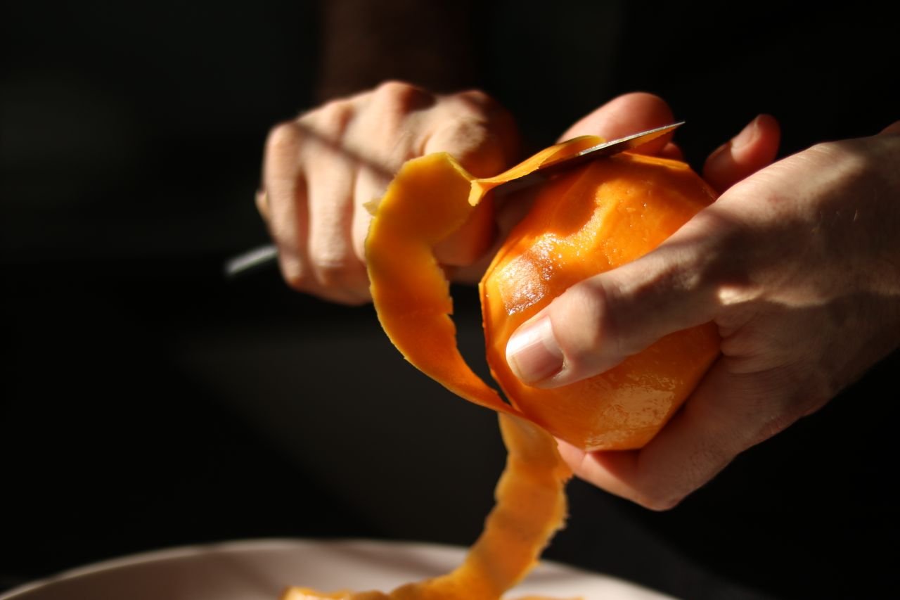Most of us peel fruits but throw away valuable nutrients. Learn why apple, pear, plum, grape, and kiwi skins are packed with fiber, quercetin, resveratrol and antioxidants.
